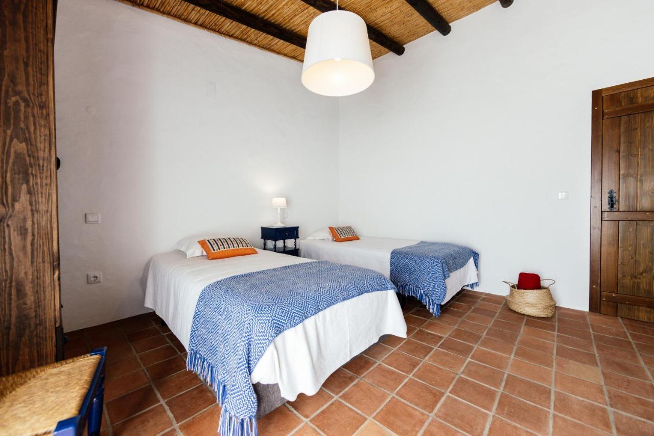 הוילה Vila Verde de Ficalho Agroturismo Flores Do Campo מראה חיצוני תמונה