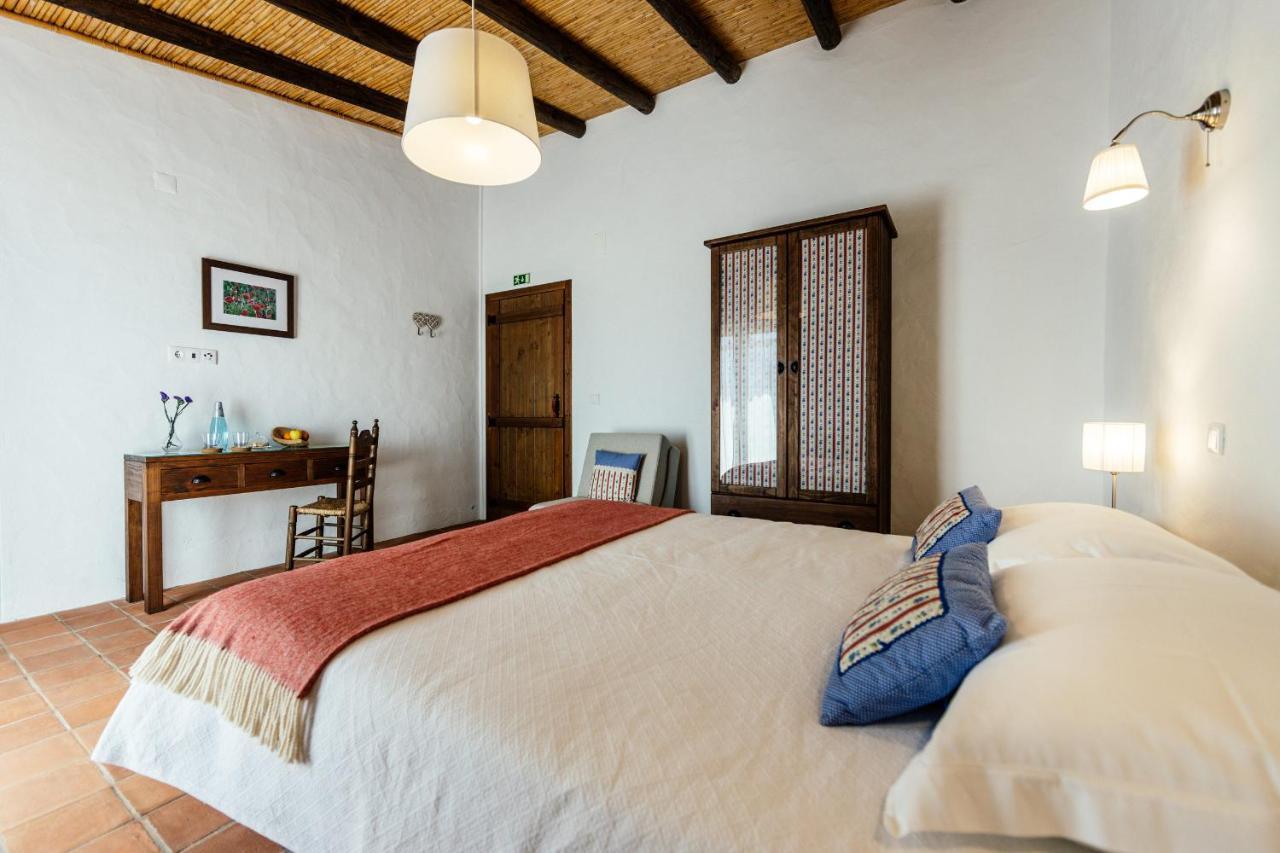 הוילה Vila Verde de Ficalho Agroturismo Flores Do Campo מראה חיצוני תמונה