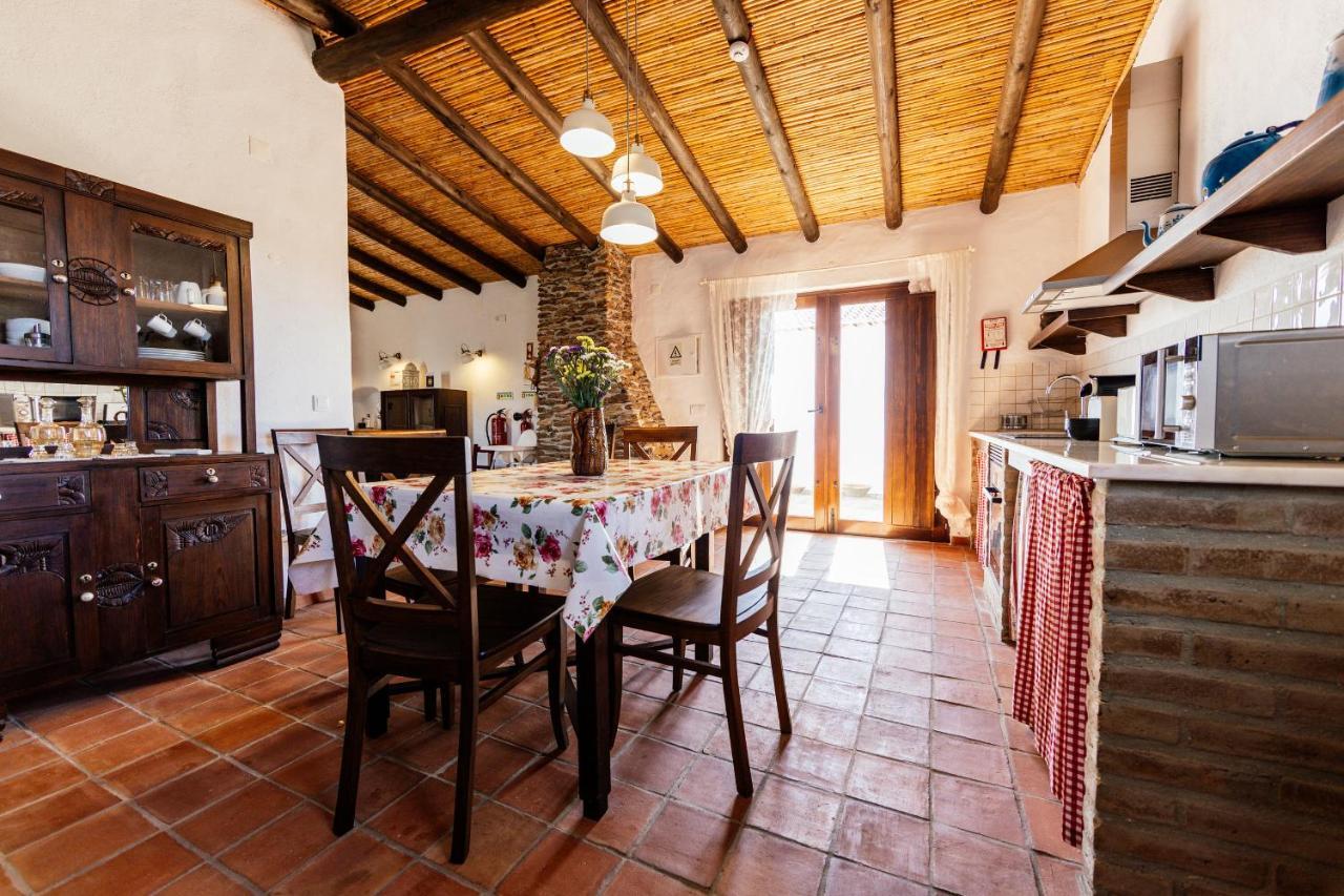 הוילה Vila Verde de Ficalho Agroturismo Flores Do Campo מראה חיצוני תמונה