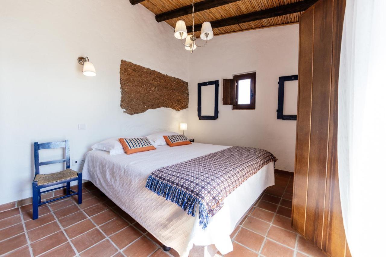 הוילה Vila Verde de Ficalho Agroturismo Flores Do Campo מראה חיצוני תמונה