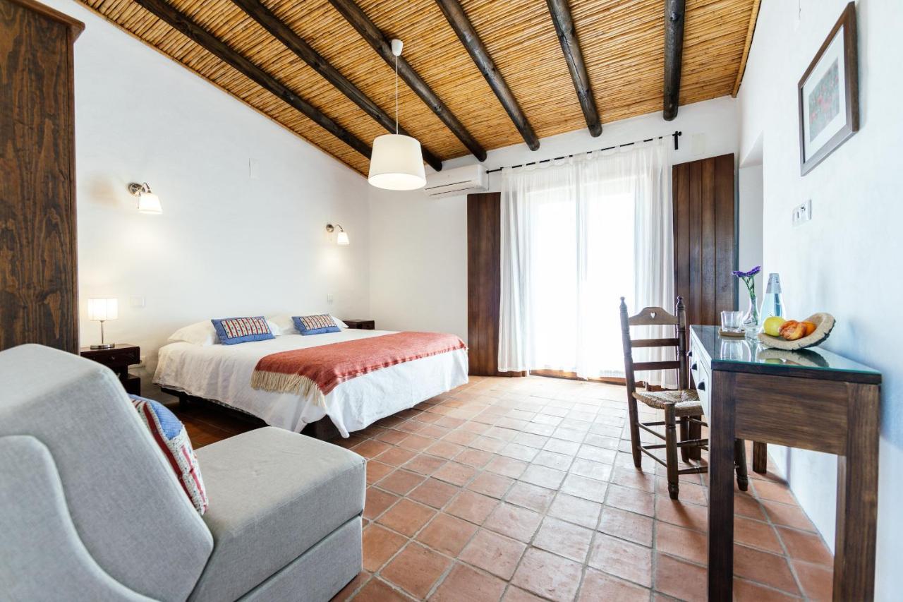 הוילה Vila Verde de Ficalho Agroturismo Flores Do Campo מראה חיצוני תמונה